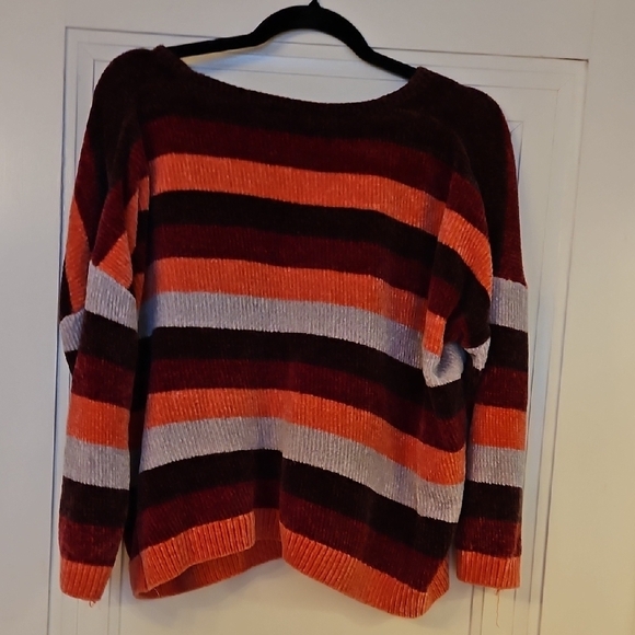 Express Super Soft Striped V-Neck, Cropped, 3/4 Length Sleeve Sweater, Sz M - Picture 3 of 6